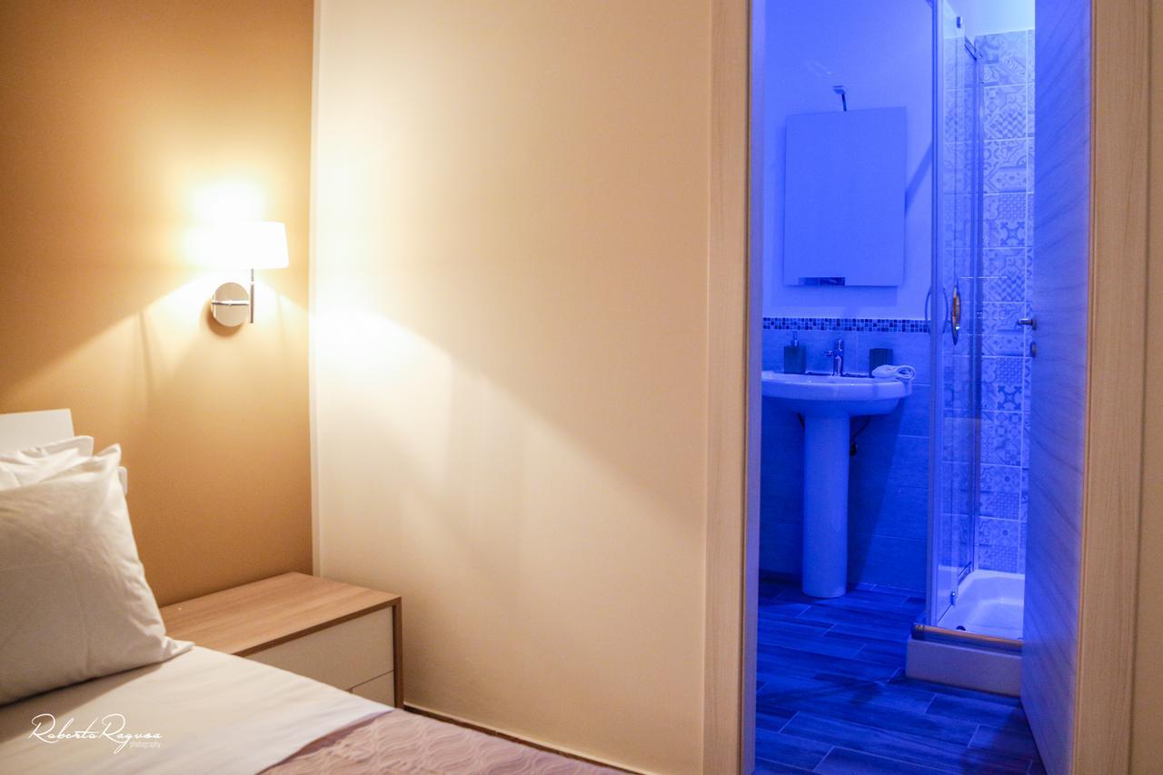 Quinto Stabile Rooms&Suite Palermo Exterior foto